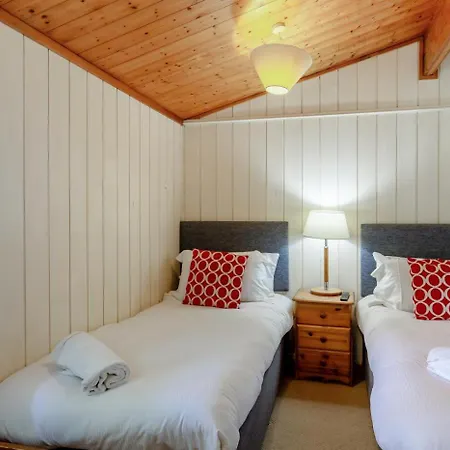 Деревянный коттедж 2 Bed In Masham Oc-ds948